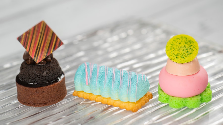 EPCOT, Neapolitan Dessert Trio: Chocolate tart, vanilla bean cheesecake, and strawberry mousse (New) (The Wonderful Walk of Colorful Cuisine Item)