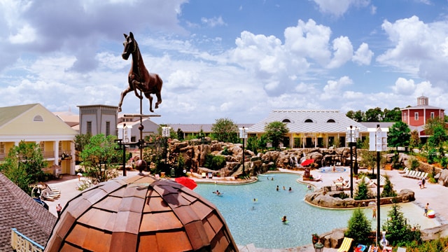 Disney's Saratoga Springs Resort & Spa