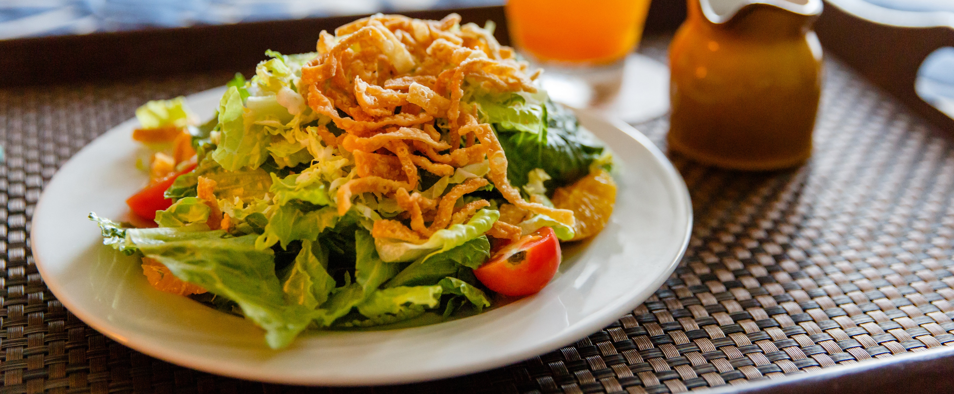 room-service-in-room-dining-aulani-hawaii-resort-spa