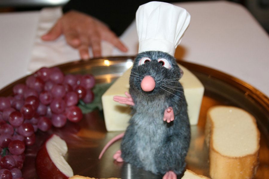Chef Remy\' Audio-Animatronics Figure Remains in Epcot | Disney Parks Blog