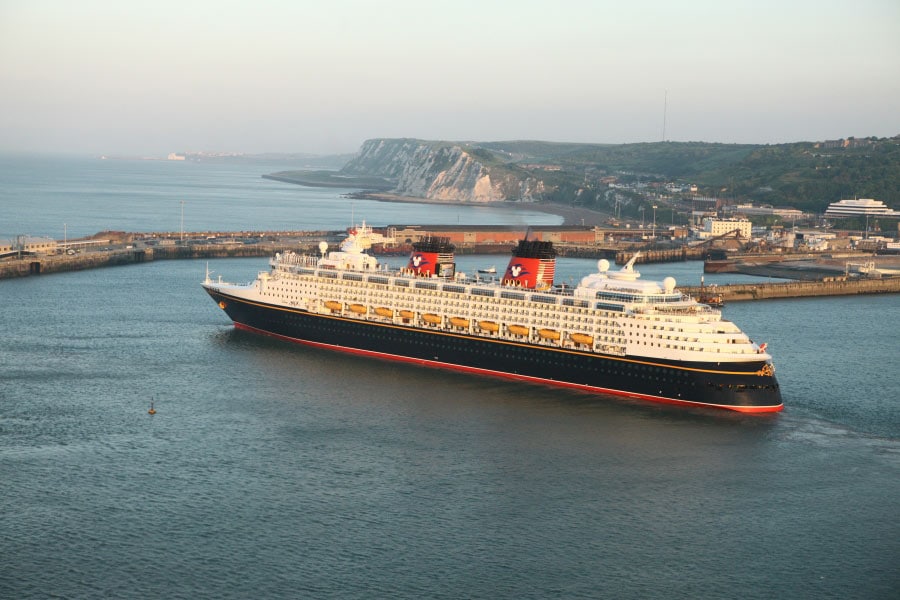 last minute cruise deals to europe