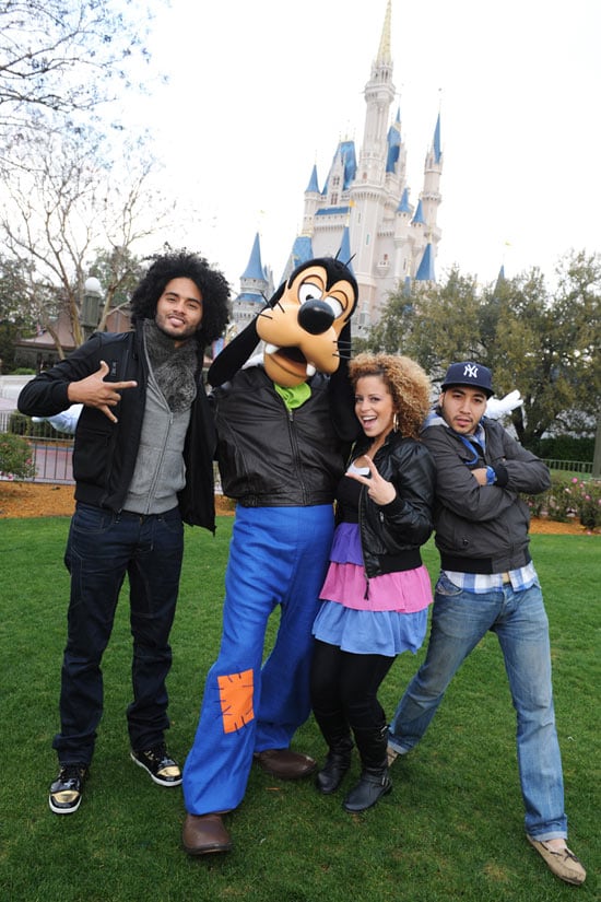 Blanca, Manwell and Pablo with Goofy