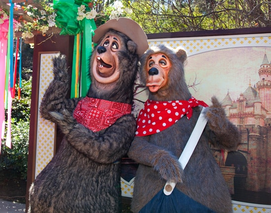 Country Bears at Disneyland Park's Character Fan Days