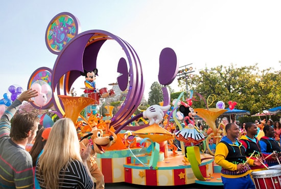 Mickey’s Soundsational Parade at Disneyland Park