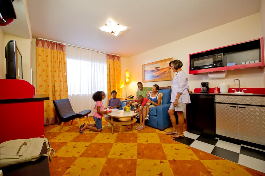 First Look Family Suites At Disney S Art Of Animation
