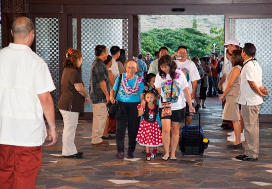 Aulani Opens its Doors to the First Guests
