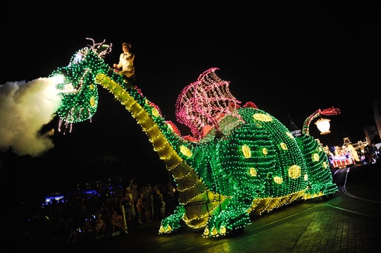 Elliot from ‘Pete’s Dragon’ Makes His Debut at the Main Street Electrical Parade at Walt Disney World