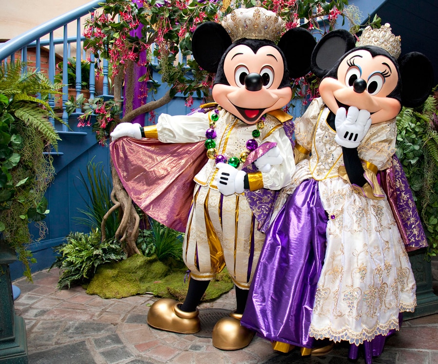Join Mickey and Minnie Mouse at the New Orleans Bayou Bash at Disneyland Park
