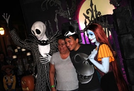 Disney Parks Blog Readers ‘Get Spookier’ at Our Halloween Meet-Up in Disneyland Park