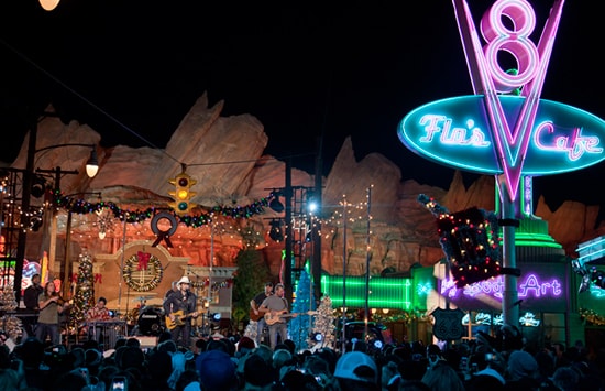 Brad Paisley Performs in Cars Land for Disney Parks Christmas Day Parade