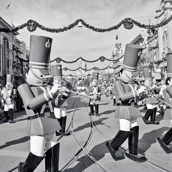 A 1970s Look at the Christmas Parade at Magic Kingdom Park