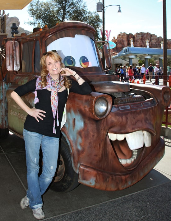 Lea Thompson meets Mater in Cars Land