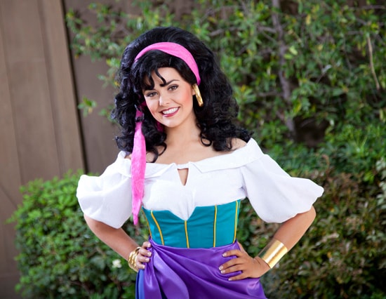 Esmeralda  Esmeralda disney, Disney princess wiki, Disney cosplay