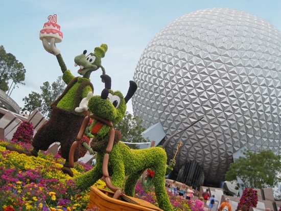 Goofy and Pluto Topiaries at the 2013 Epcot International Flower & Garden Festival