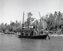 The Mike Fink Keel Boat, a 'B' Ticket Attraction at Magic Kingdom Park