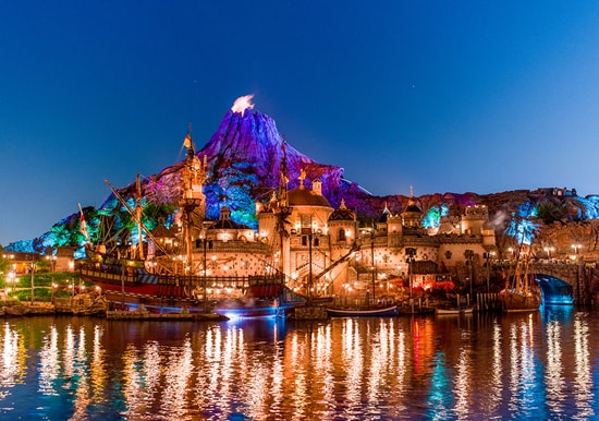 Disney Parks After Dark: Mysterious Island at Tokyo DisneySea