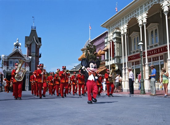 Step in Time: The First ‘Character Parades’ at Magic Kingdom Park