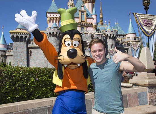 International Pop Star Olly Murs and Goofy at Sleeping Beauty Castle