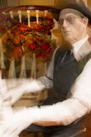 Dearly Departed Stan the Piano Player