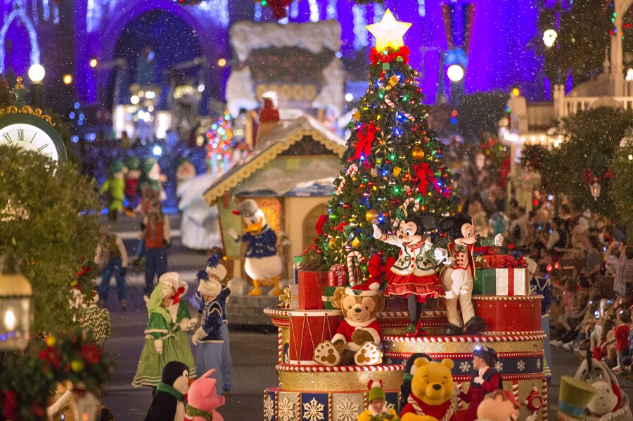 Mickey's Once Upon A Christmastime Parade