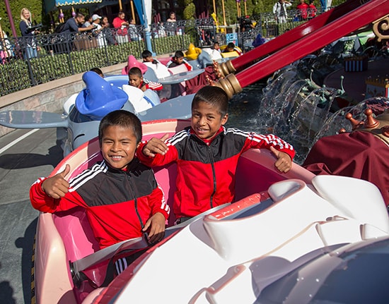 Triquis Kids Basketball Team Visits Disneyland Park