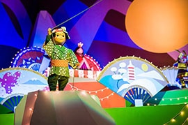 'it’s a small world' Around The World: Tokyo Disneyland