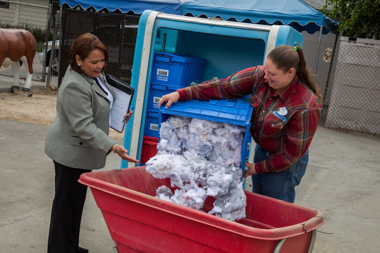 Disneyland Resort Circle D Corral Cast Members Commit to Composting | Disney Parks Blog