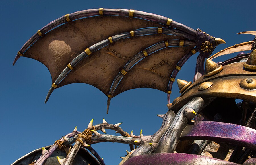 'Disney Festiva'Disney Festival of Fantasy Parade' at Magic Kingdom Parkl of Fantasy' Parade at Magic Kingdom Park