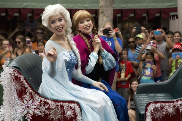 Inaugural ‘Anna & Elsa’s Royal Welcome’ Parades Through Disney’s Hollywood Studios