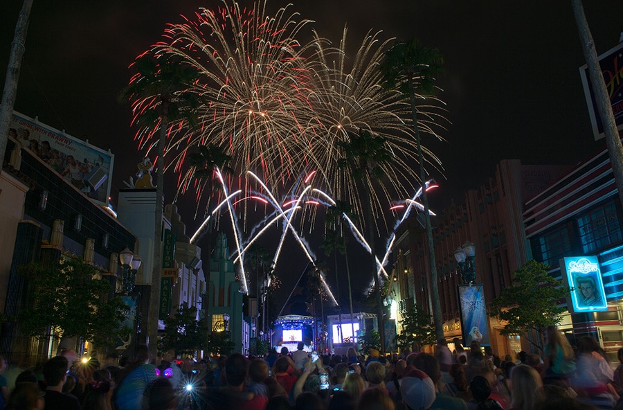 Frozen' Fireworks Light Up Disney's Hollywood Studios | Disney Parks Blog