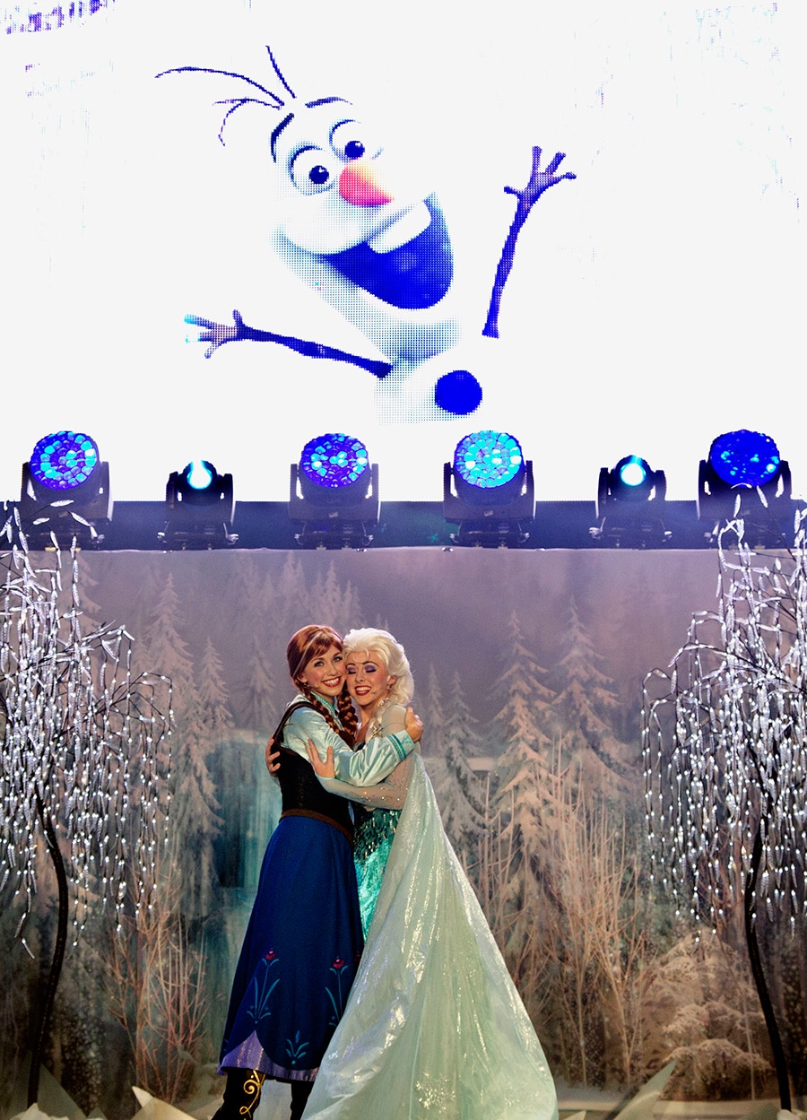 A Peek Inside 'Frozen Fireworks' at Disney's Hollywood Studios