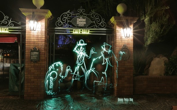 Celebrate Halloween with a Disney Parks Blog 'Light Painting' Wallpaper |  Disney Parks Blog
