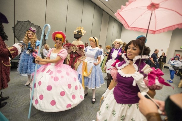 Guests Show Their Best #DisneySide Costume at the D23 Mousequerade Contest