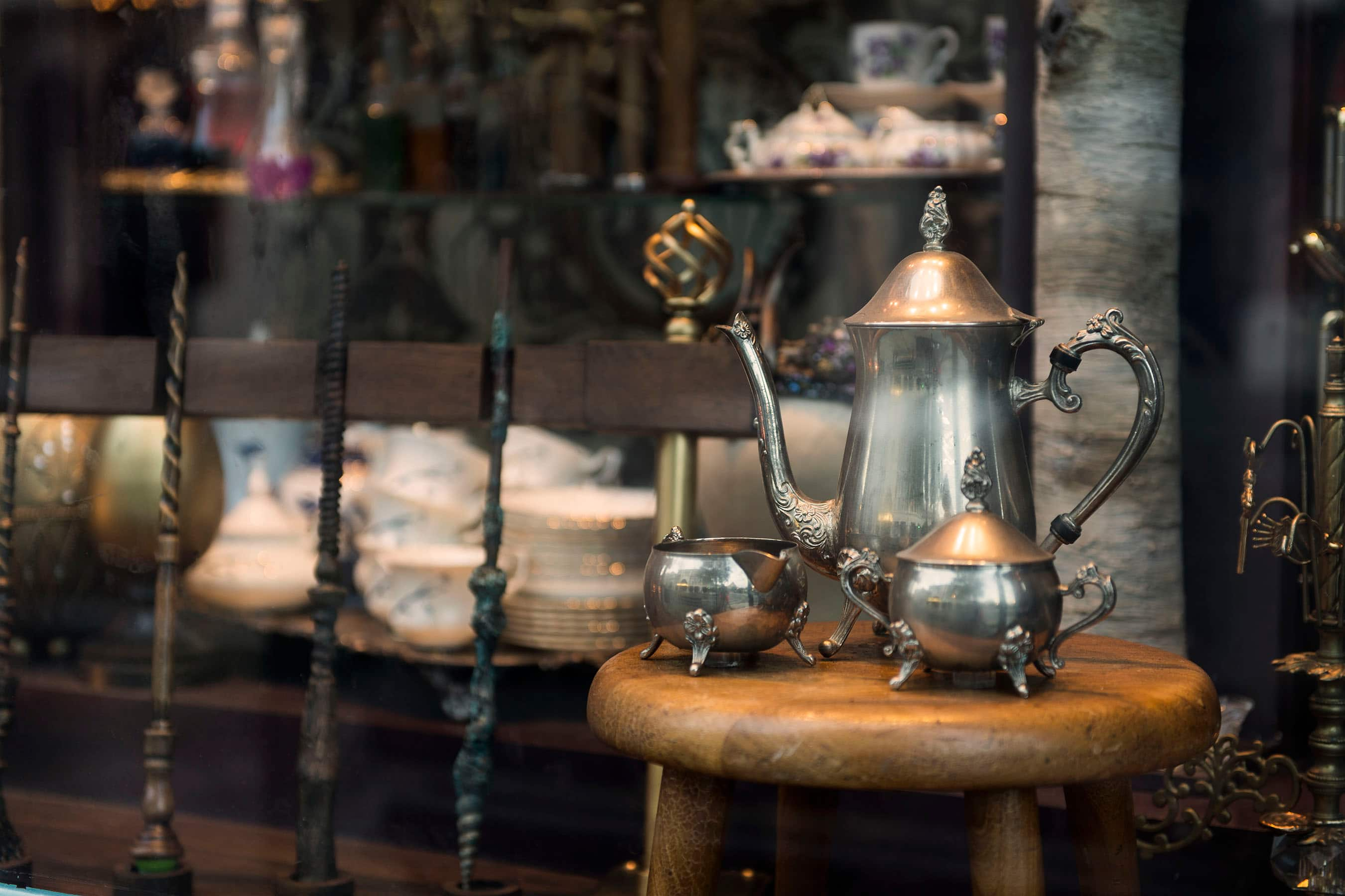 Window Shopping At “once Upon A Time’s” Mr. Gold’s Pawnbroker 