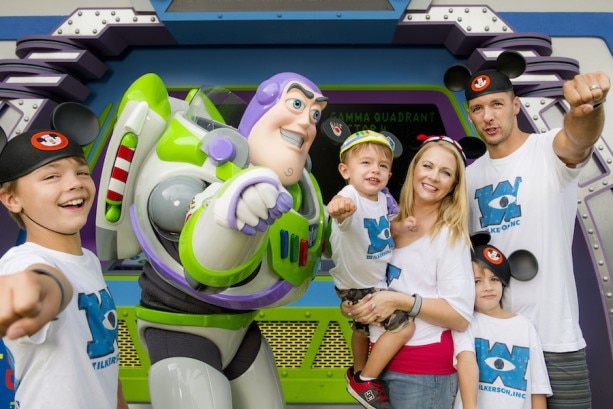 Melissa Joan Hart vacations with family at Walt Disney World Resort