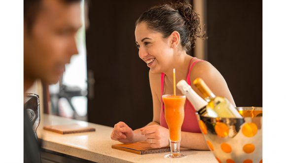 Senses Juice Bar on the Disney Dream