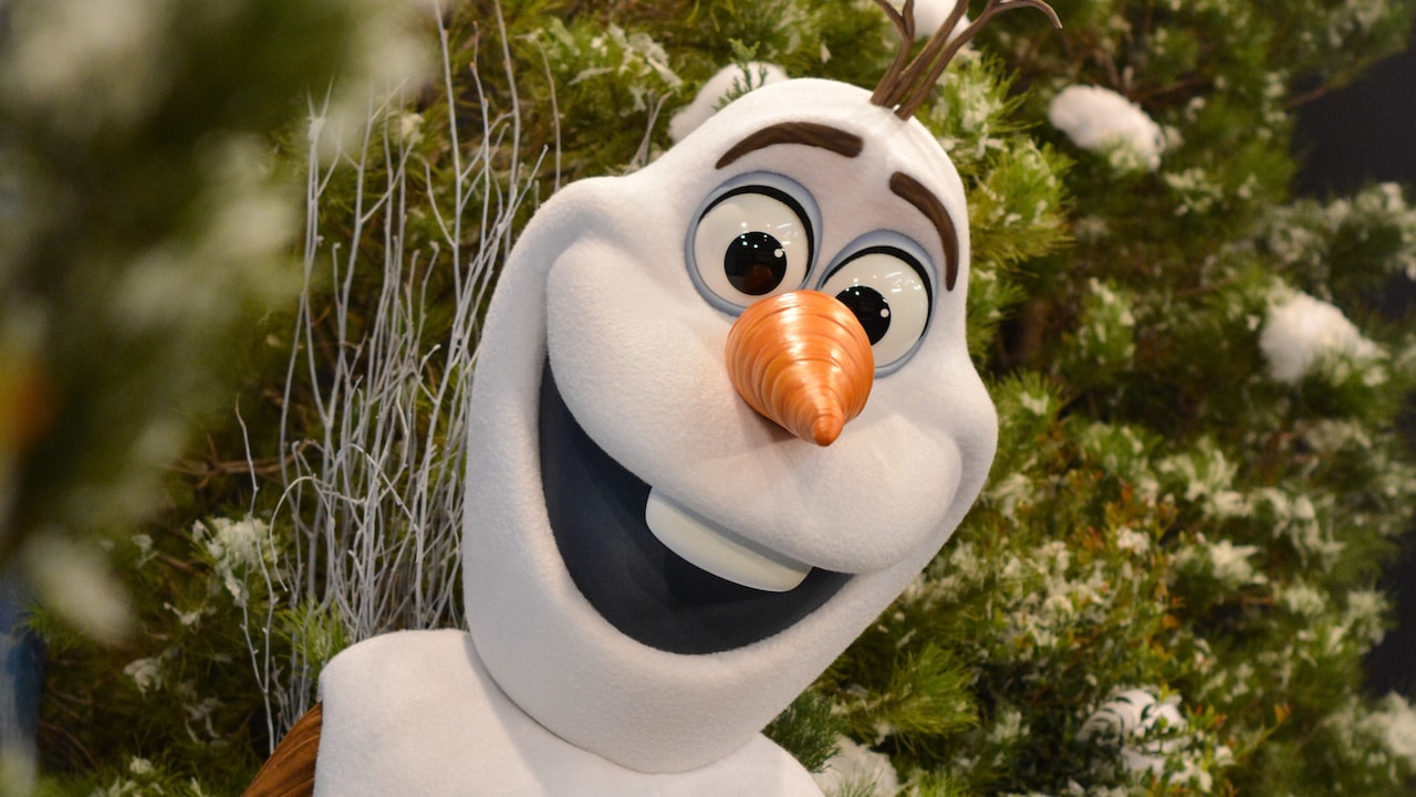 All-New Character Experiences with Olaf and Mickey & Minnie Coming Soon to Hollywood Studios | Disney Parks Blog
