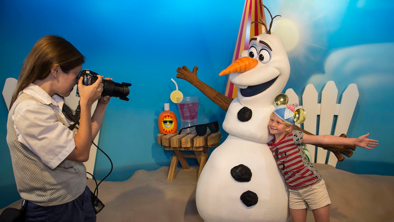 Visit Olaf ‘In Summer’ at the All-New Celebrity Spotlight at Disney’s Hollywood Studios