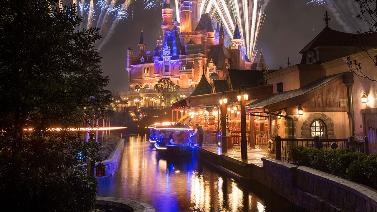 playland disneyland paris