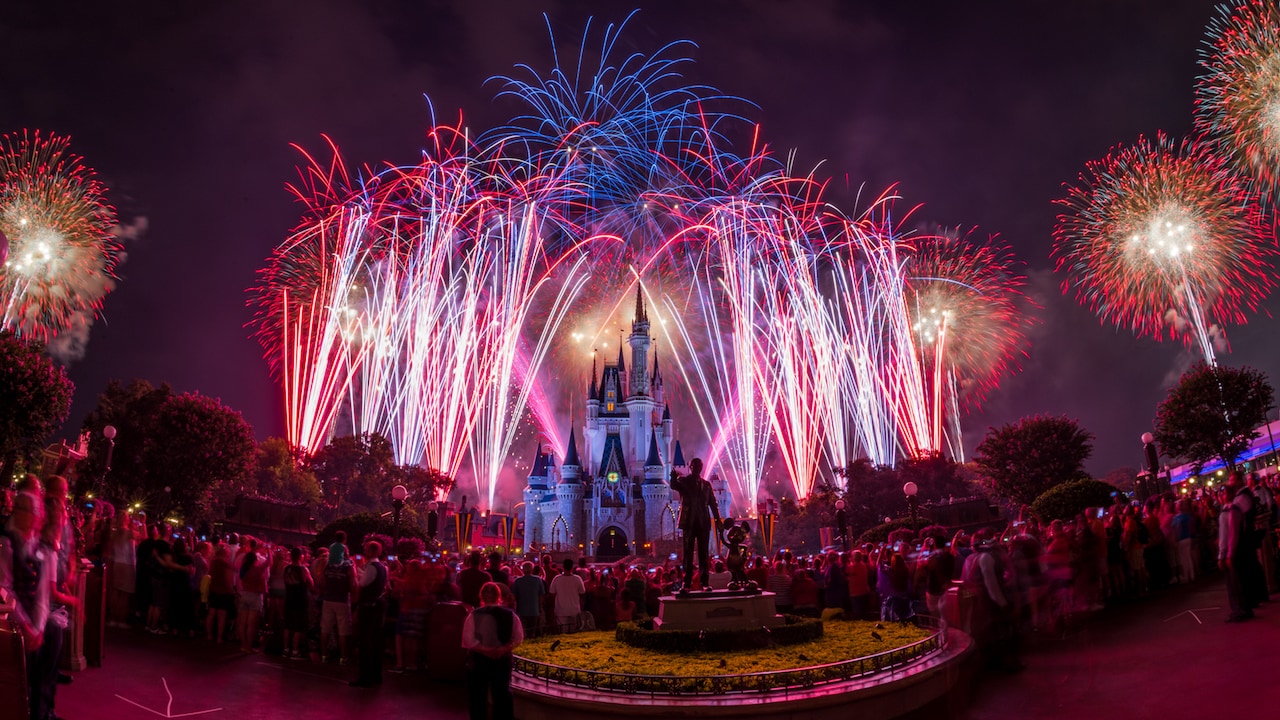 Watch Our DisneyParksLIVE Stream of Disney Fireworks on Monday, July 4