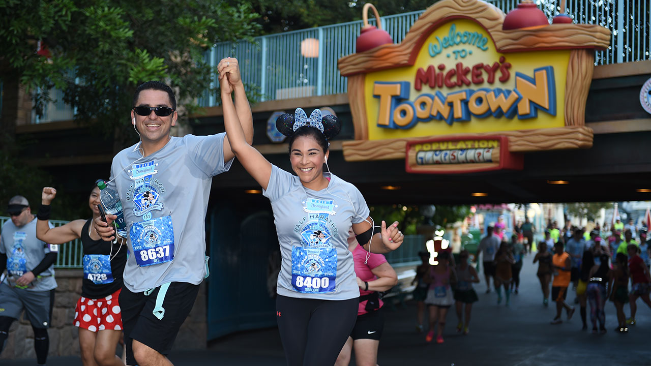 Tips for Using Disney PhotoPass Service During the Disneyland Half Marathon Weekend Presented by Cigna