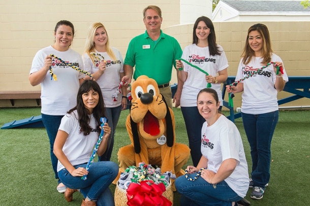 Pet Alliance of Greater Orlando Receives 'Playful' Donation from Disney Vacation Club VoluntEARS