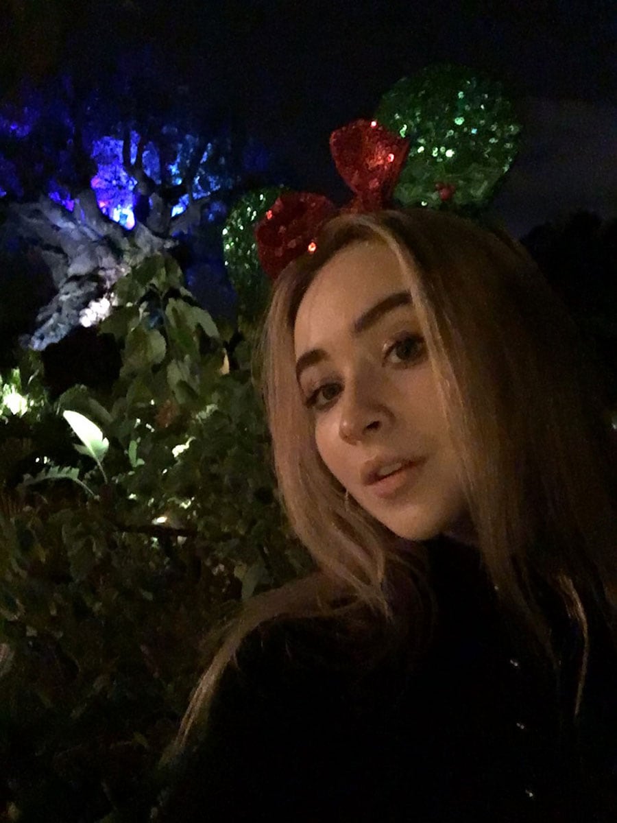 #DisneyTweens: Sabrina Carpenter’s Selfies, Her Best Day Ever and More!