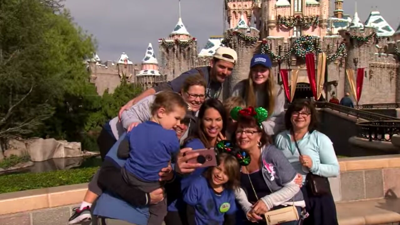 ESPN Major League Baseball Analyst Jessica Mendoza Celebrates Holidays at the Disneyland Resort with Family