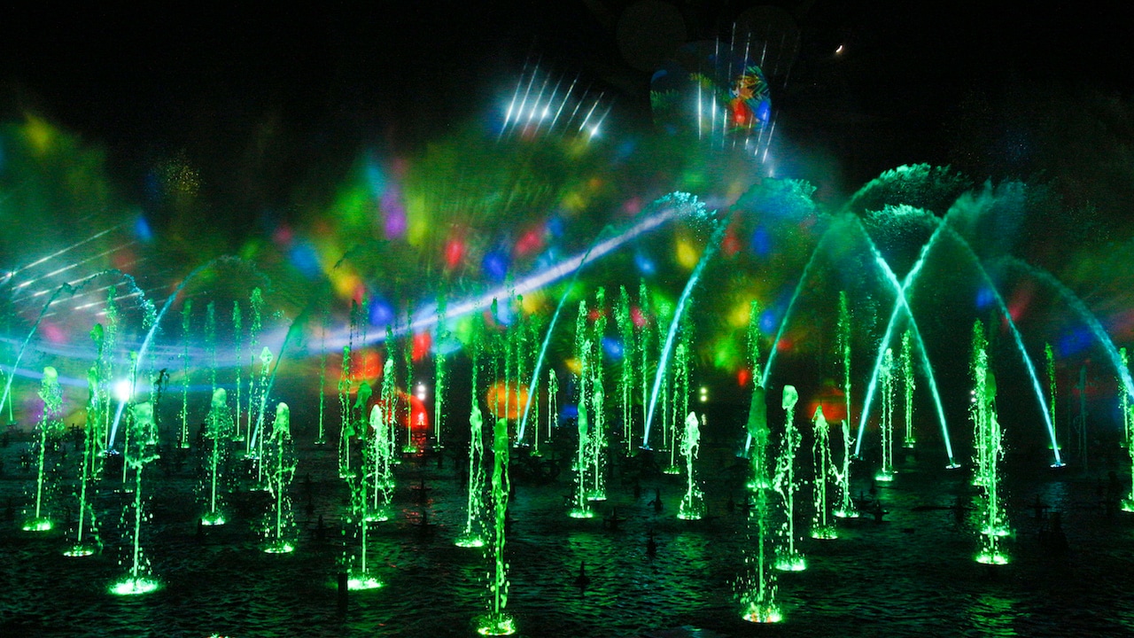 ‘World of Color – Season of Light’ at Disney California Adventure Park