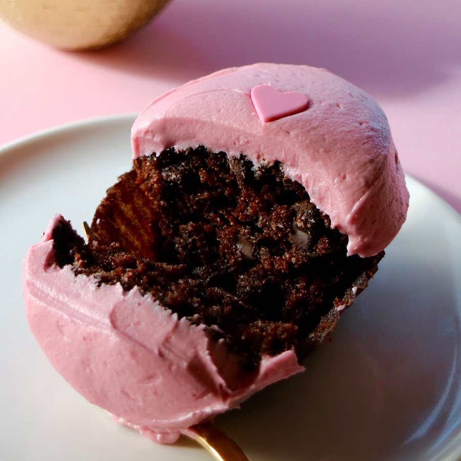 Raspberry Chocolate Cupcake from Sprinkles