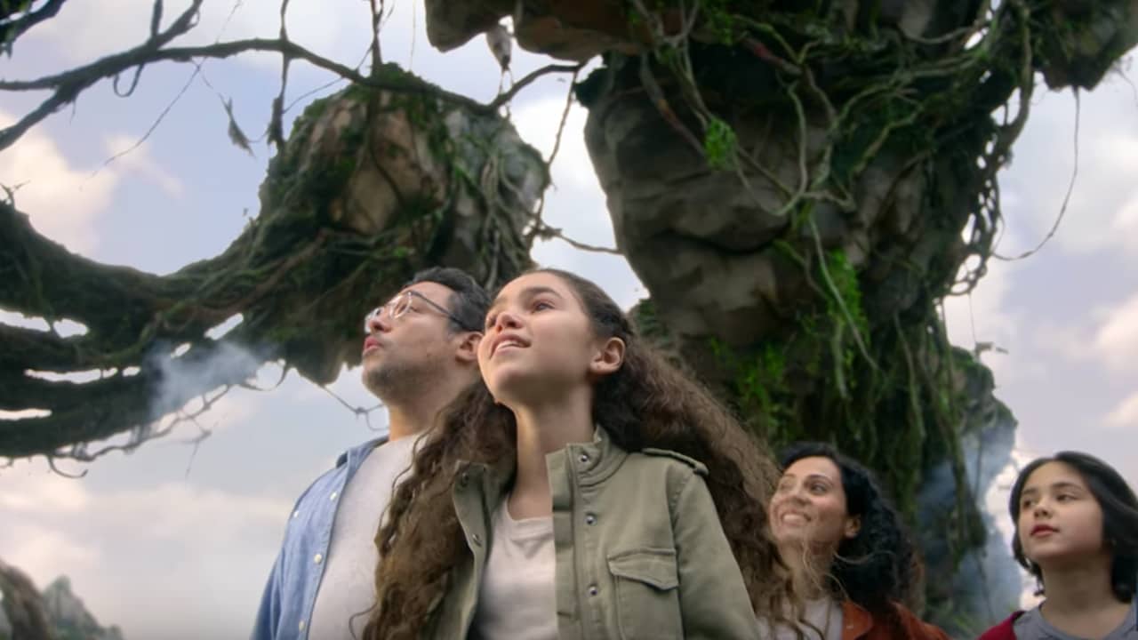 Filmmaker James Cameron Offers A New Look Inside Pandora - The World of Avatar