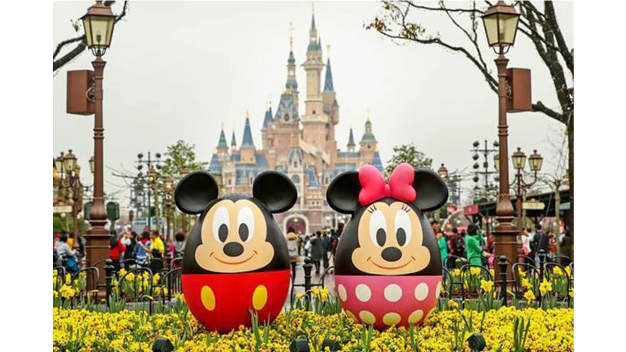 Disney Parks in Full Bloom for Spring
