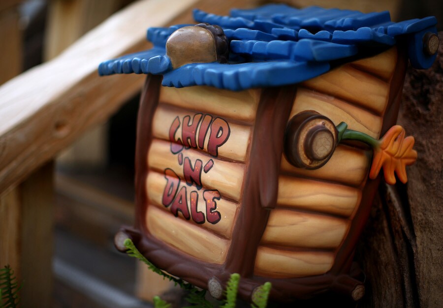 Chip ‘n’ Dale’s Mailbox in Toontown at Disneyland Park