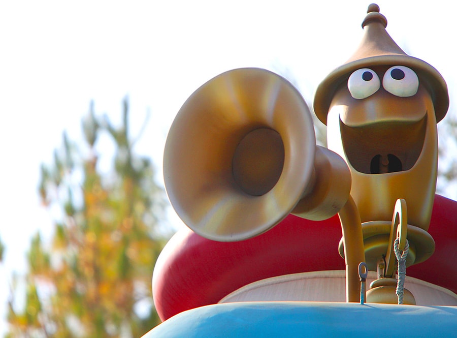 A Neighborhood with Character: Funny Faces of Mickey’s Toontown at Disneyland Park